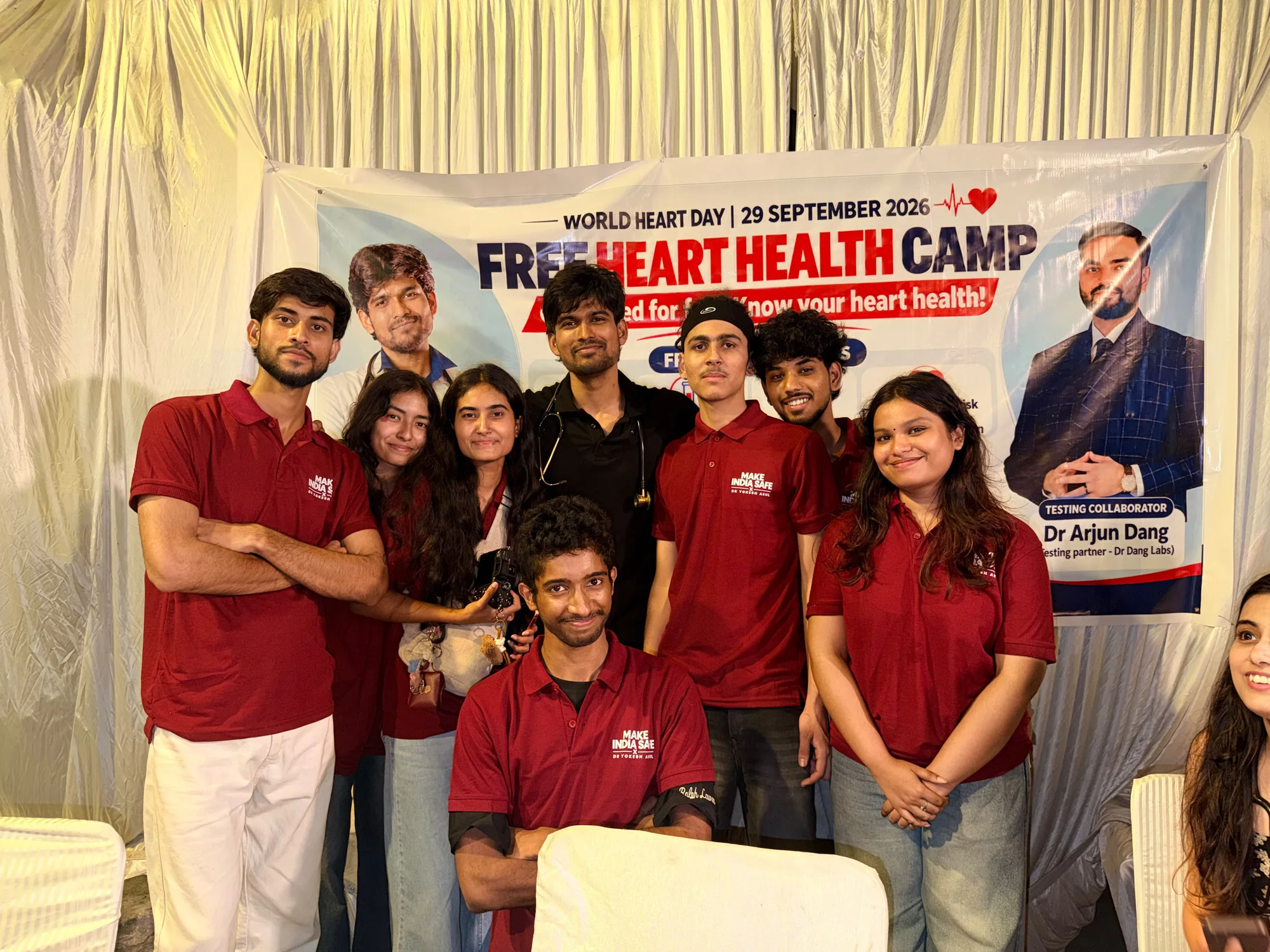 Make India Safe volunteers and clinicians at the World Heart Day health camp